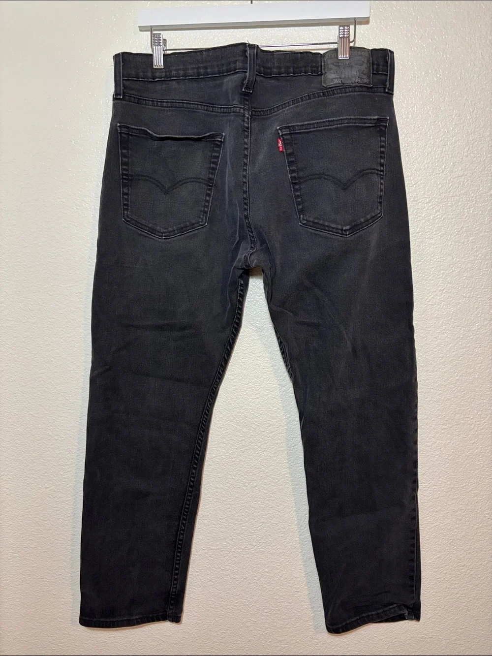 Levi’s Straight Leg Black Denim Jeans Size 36 x 30 | casual | classic | retro